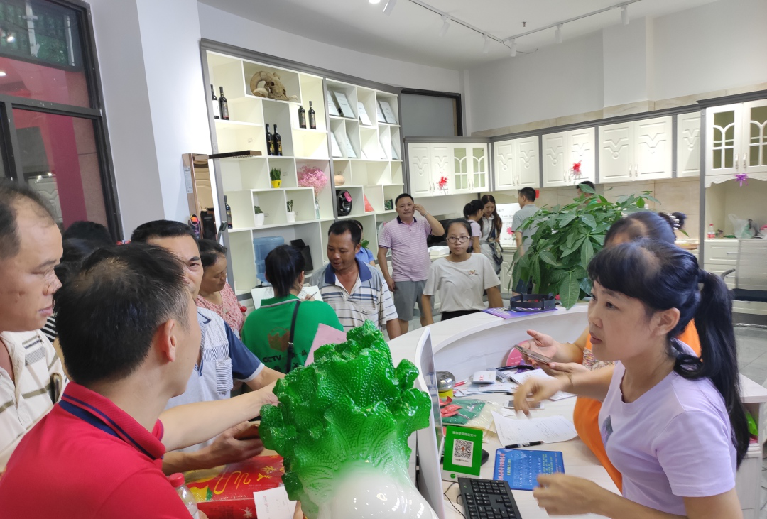 佳歌集成灶廣西扶綏專賣店夜宴活動(dòng)圓滿成功 佳歌集成灶廣西扶綏專賣店夜宴活動(dòng)圓滿成功