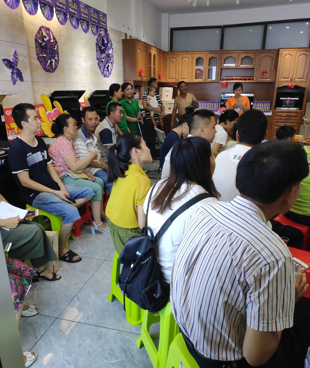 佳歌集成灶廣西扶綏專賣店夜宴活動(dòng)圓滿成功 佳歌集成灶廣西扶綏專賣店夜宴活動(dòng)圓滿成功