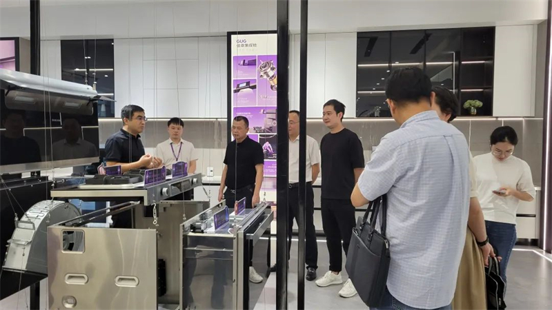 紹興市市場監(jiān)督管理局領導一行蒞臨佳歌二期智能化新工廠參觀考察！