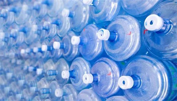 關(guān)注飲水安全，呵護家人健康！